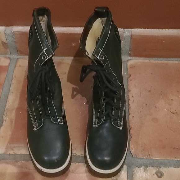 Subterrain black combat boots w/wood detail - Picture 4 of 8